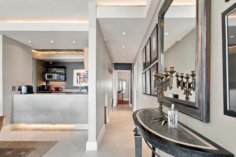 3 Bedroom Property for Sale in Bloubergrant Western Cape